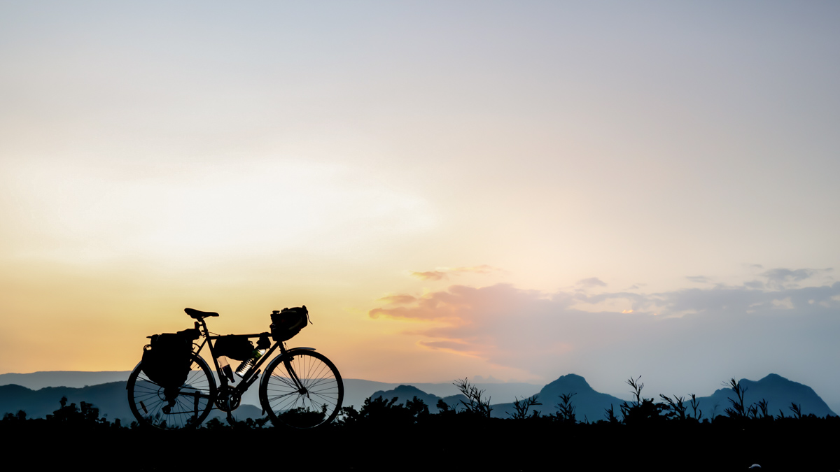 Silhouette Bike Packing